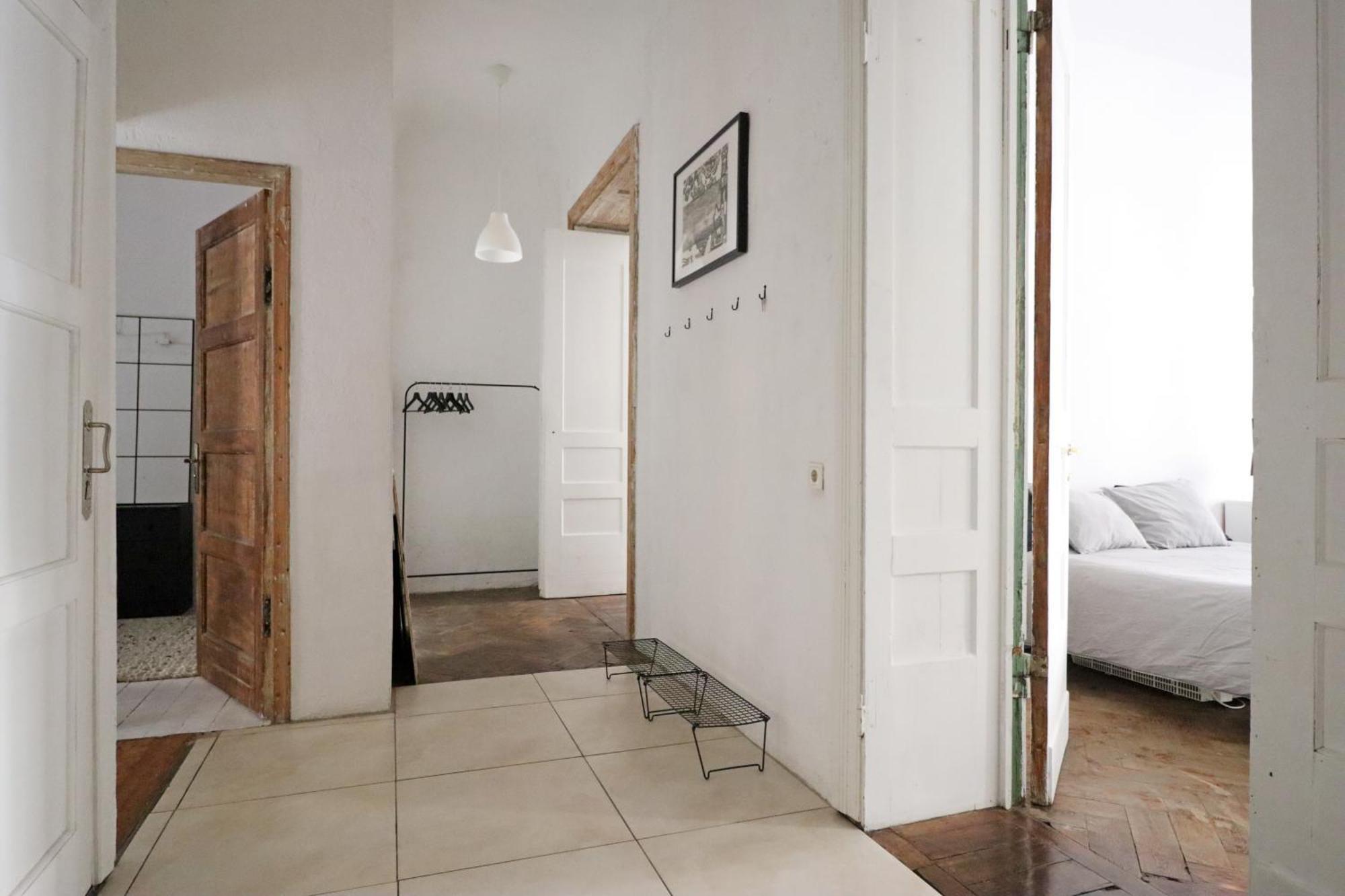 Spacious 3 In Art Nouveau District Апартамент Рига