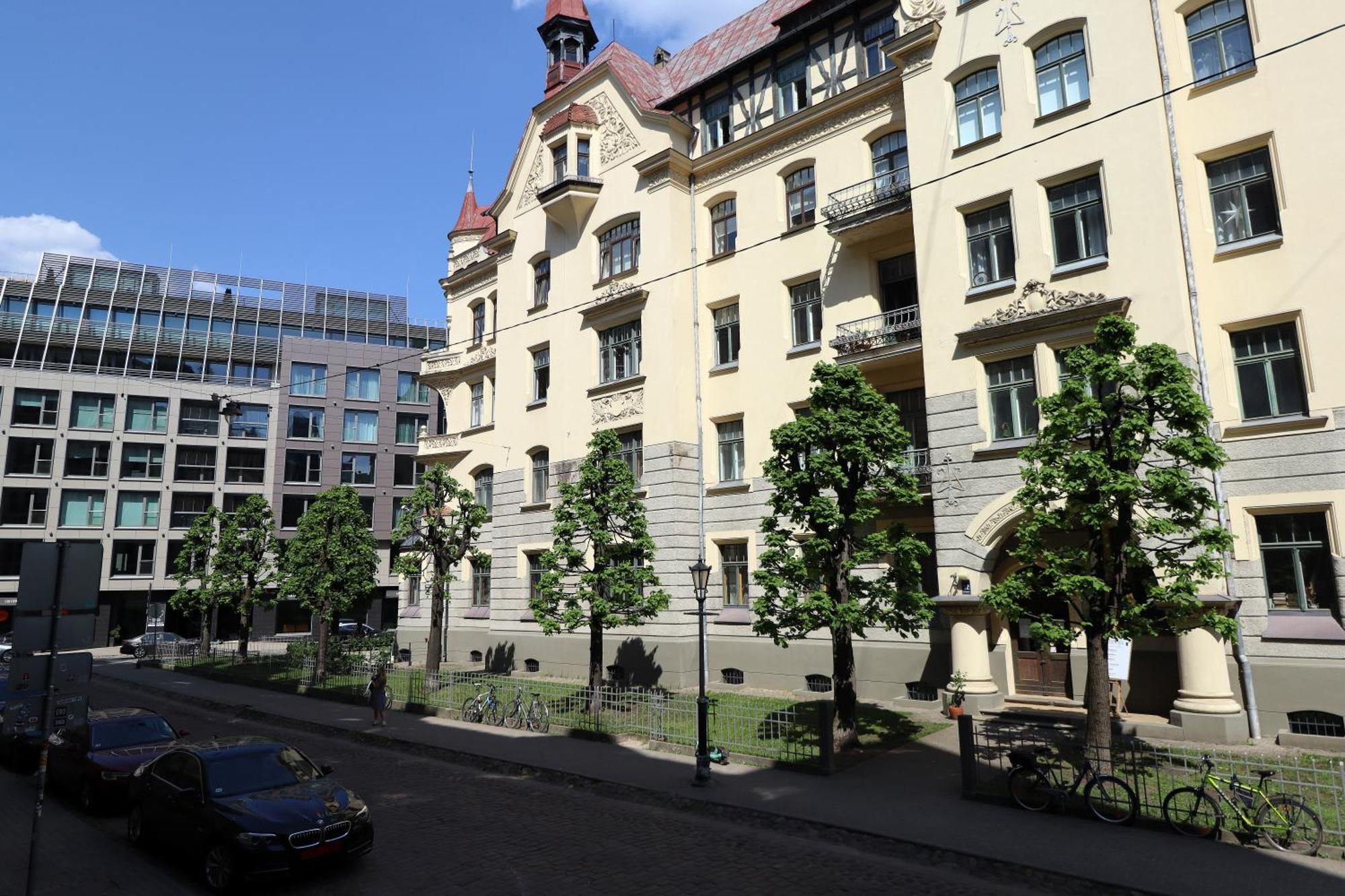 Апартамент Spacious 3 In Art Nouveau District